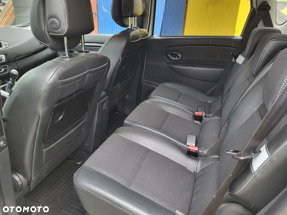 Renault Scenic 1.5dCi TomTom Edition - 15