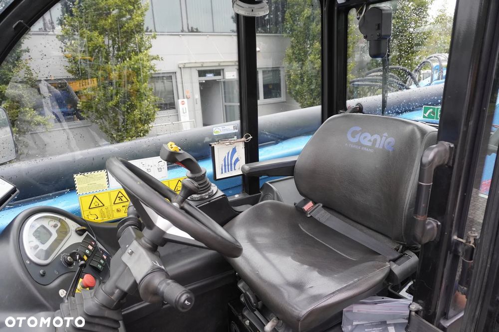 Genie GTH5021R / Ładowarka teleskopowa / 3000 MTH!! / 21 m zasięg / 5 t udźwig - 22