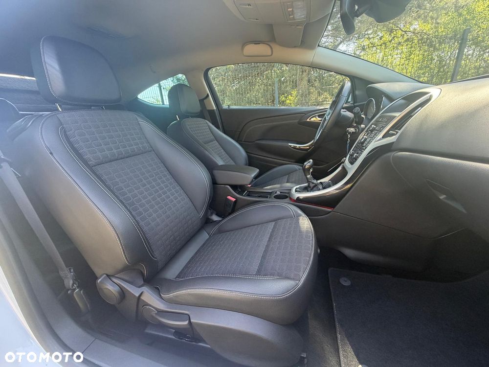 Opel Astra 1.4 Turbo Innovation - 22