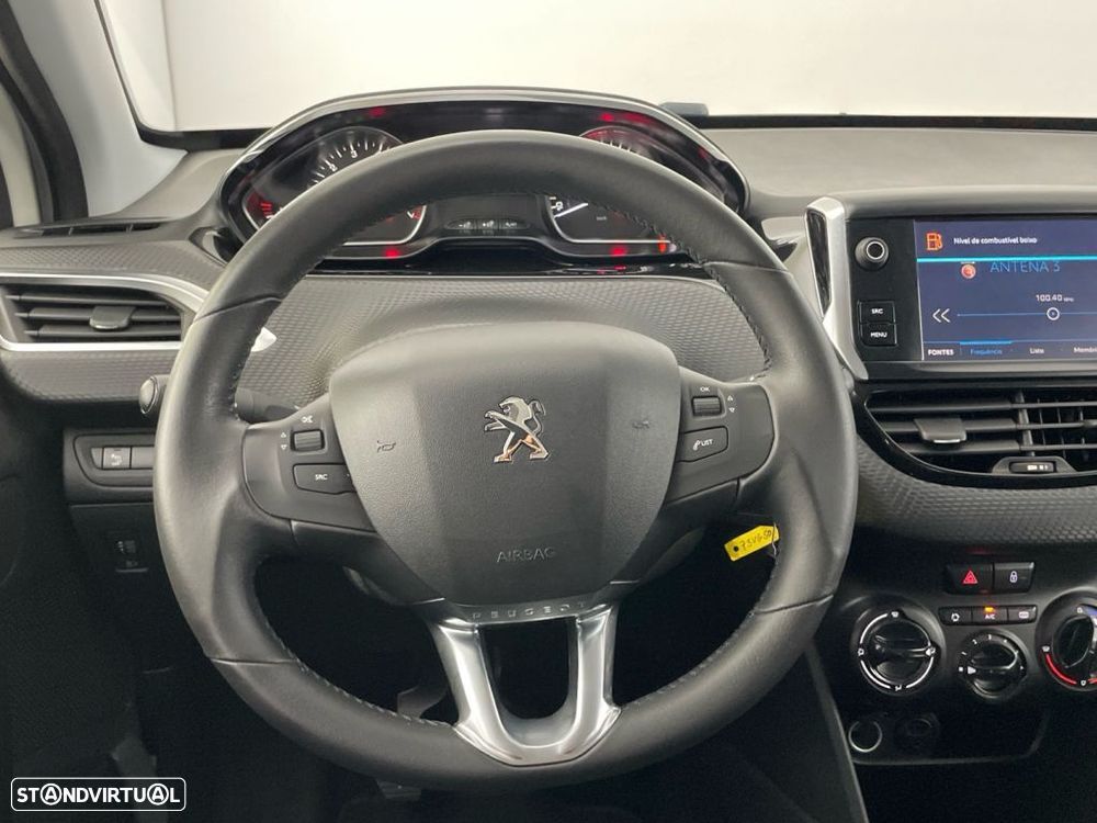 Peugeot 208 1.2 PureTech Active - 14
