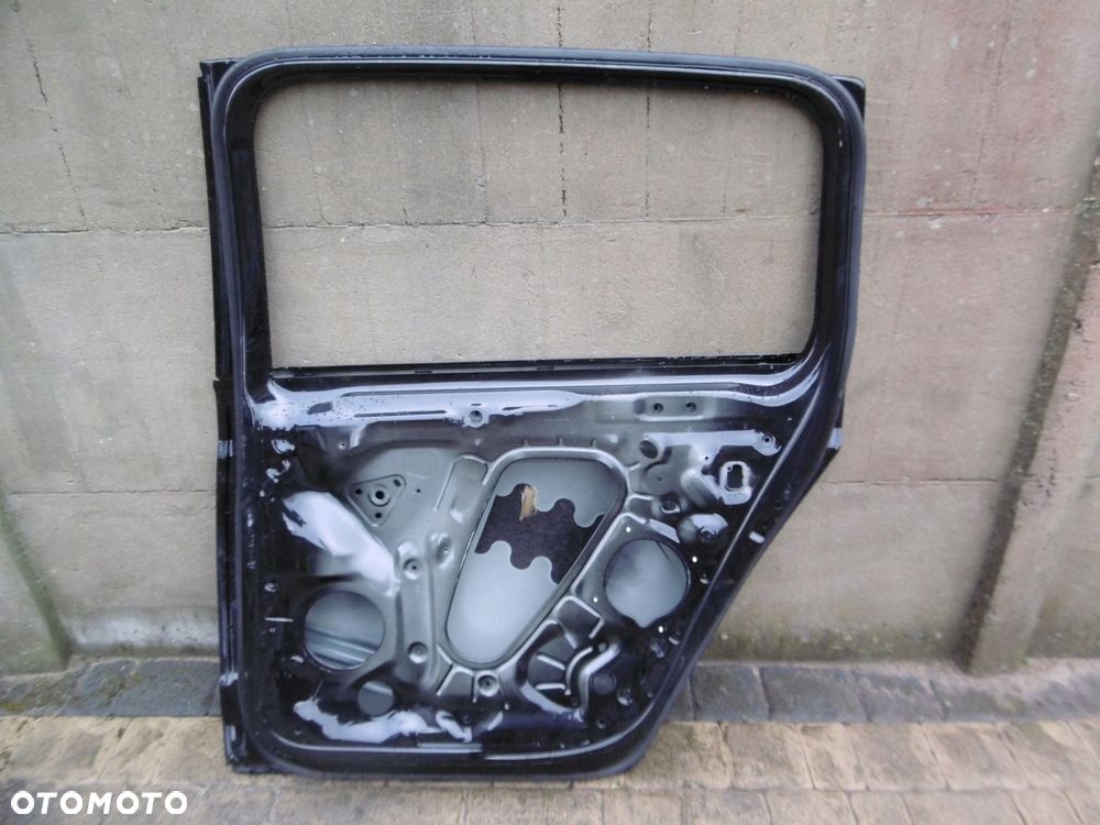 vw touran 5ta 2015r> - drzwi tylne prawe - 4