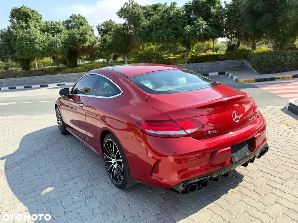 Mercedes-Benz Klasa C 300 9G-TRONIC AMG Line - 7