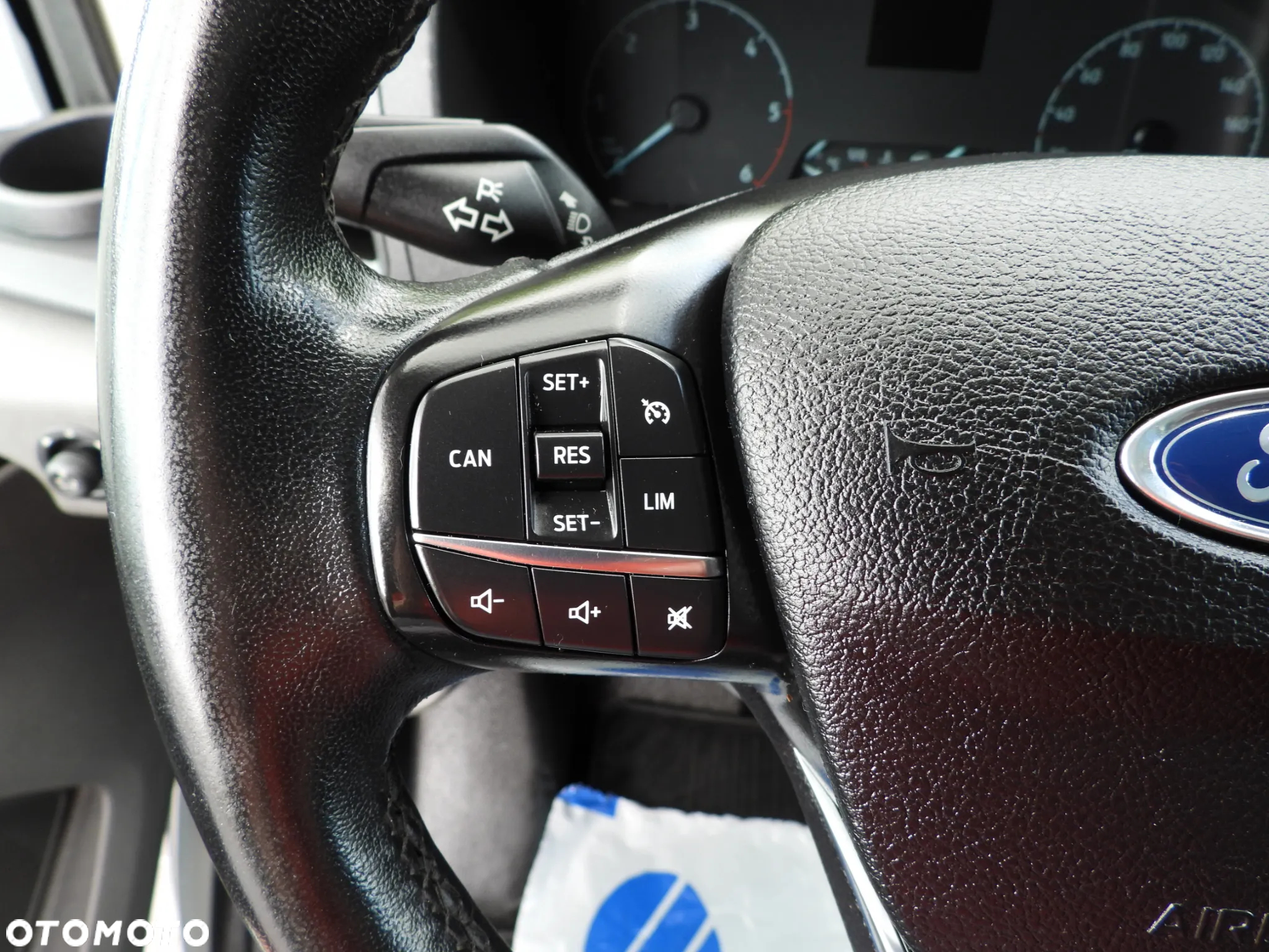 Ford TRANSIT  KONTENER WINDA 8 PALET TEMPOMAT LEDY KLIMATYZACJA 130KM [ G31822 ] - 31