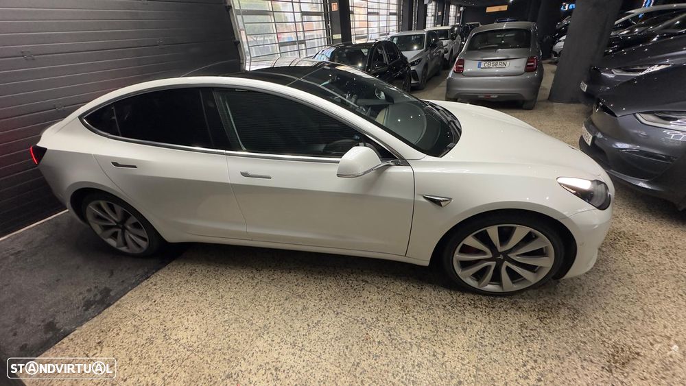 Tesla Model 3 Performance Dual Motor AWD - 3