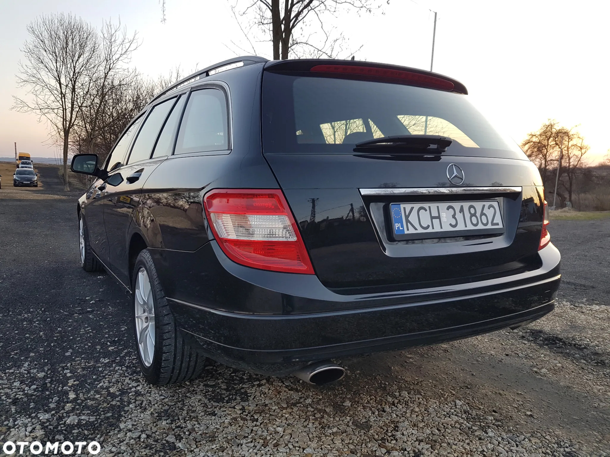 Mercedes-Benz Klasa C 200 T (BlueEFFICIENCY) Avantgarde - 4
