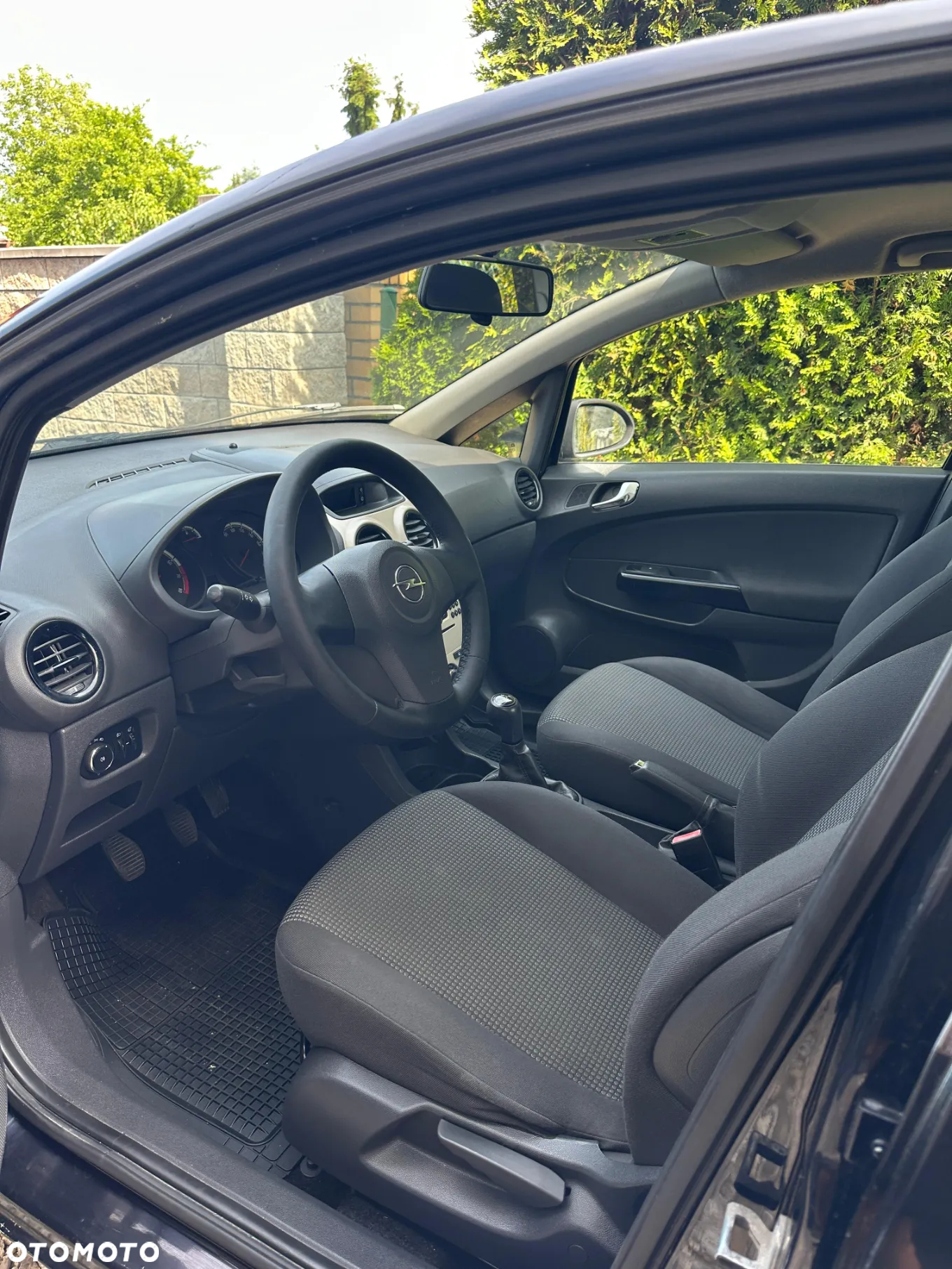 Opel Corsa - 8
