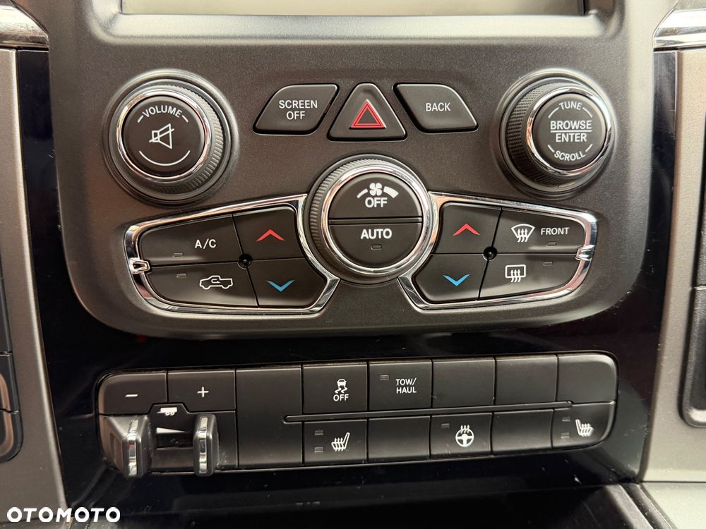 Dodge RAM 5.7 4x4 - 16