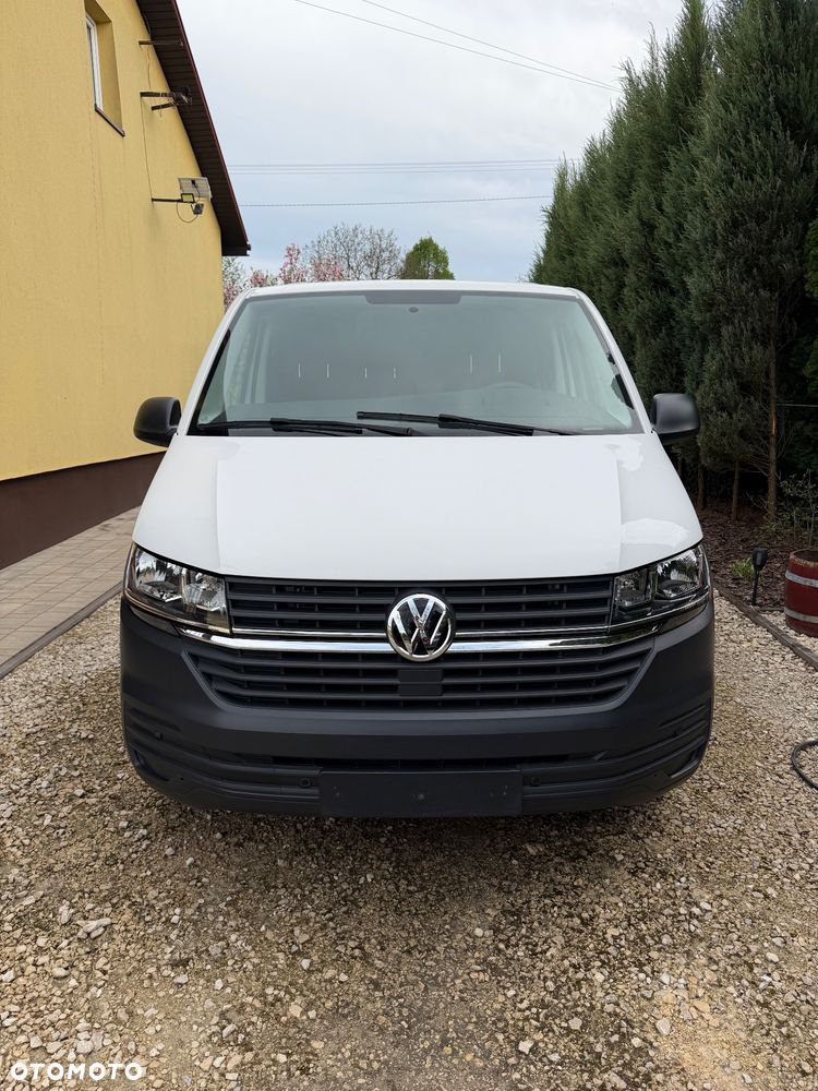 Volkswagen Transporter - 2