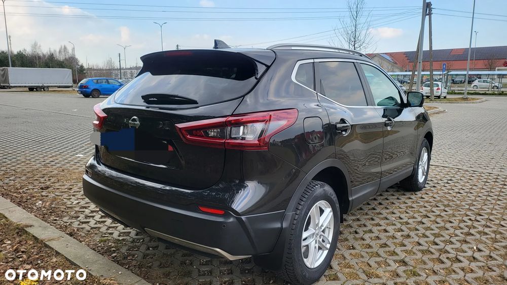 Nissan Qashqai 1.3 DIG-T N-Connecta - 6