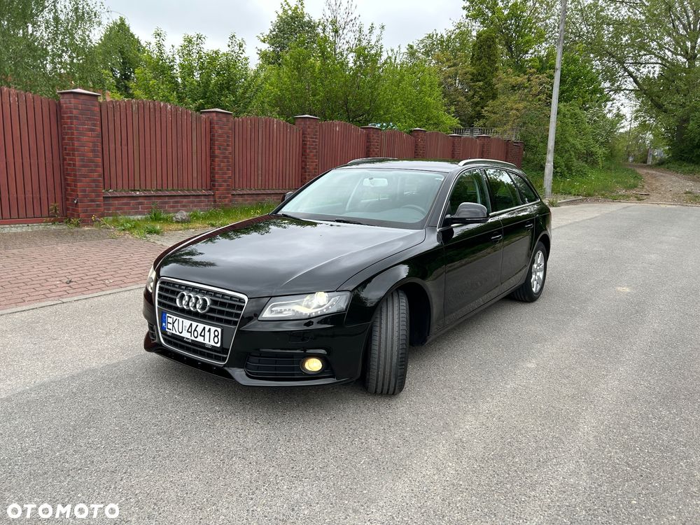 Audi A4 Avant 2.0 TDI - 10
