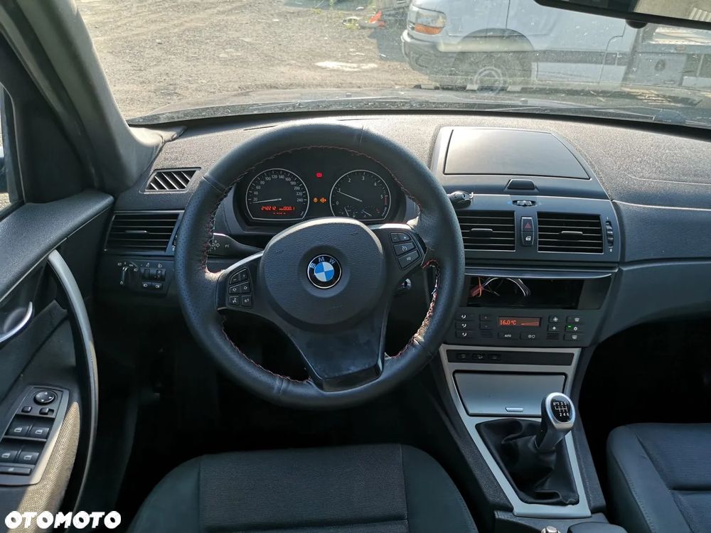 BMW X3 2.0d - 24
