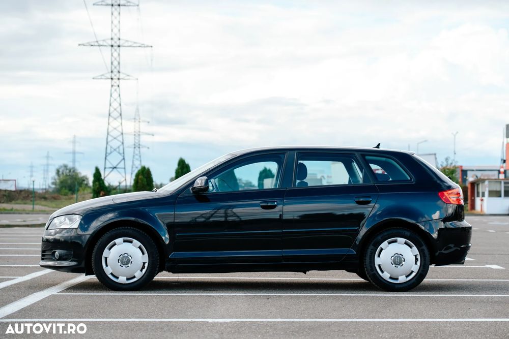 Audi A3 Sportback - 6