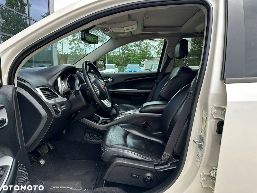 Fiat Freemont 2.0 Multijet Black Code AWD - 13