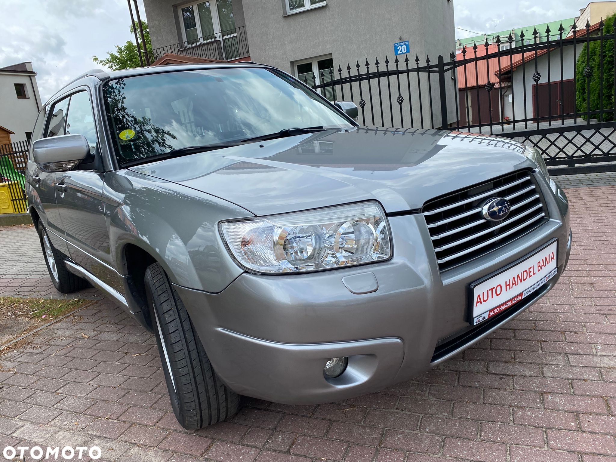 Subaru Forester 2.0 XC Celebration - 4