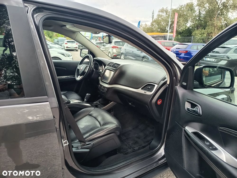 Fiat Freemont 2.0 Multijet 16V DPF Automatik Allrad Urban - 30