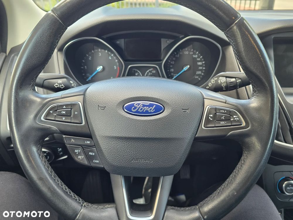 Ford Focus 2.0 TDCi Titanium ASS - 30