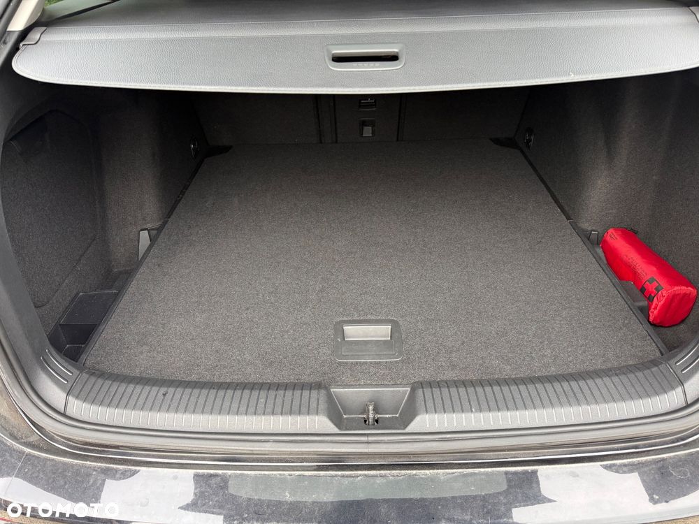 Volkswagen Golf 2.0 TDI - 17