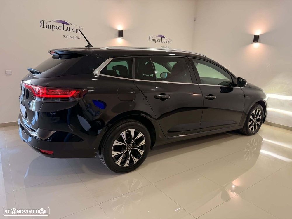 Renault Mégane Sport Tourer 1.3 TCe Limited - 3
