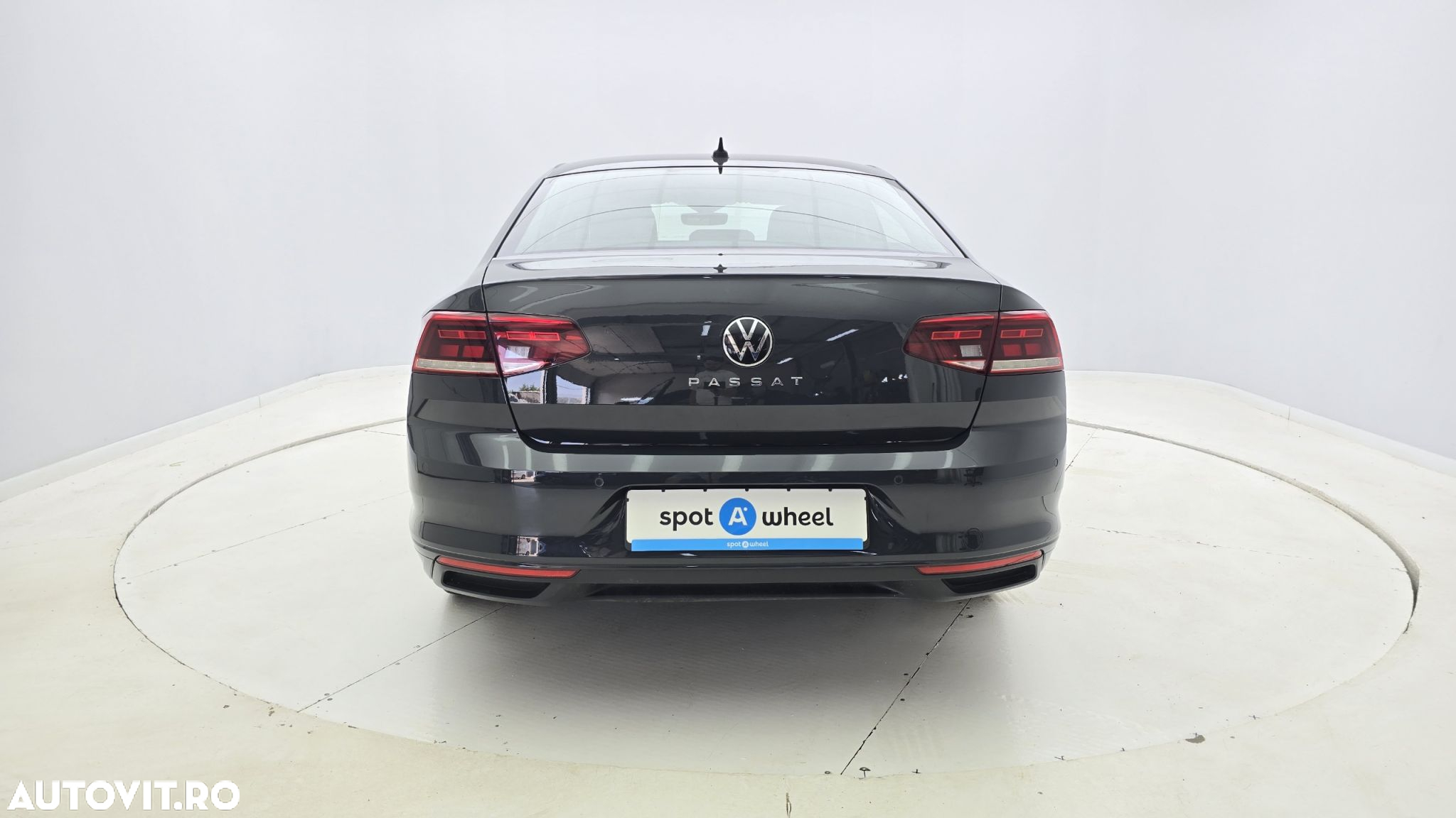 Volkswagen Passat 2.0 TDI DSG Comfortline - 7