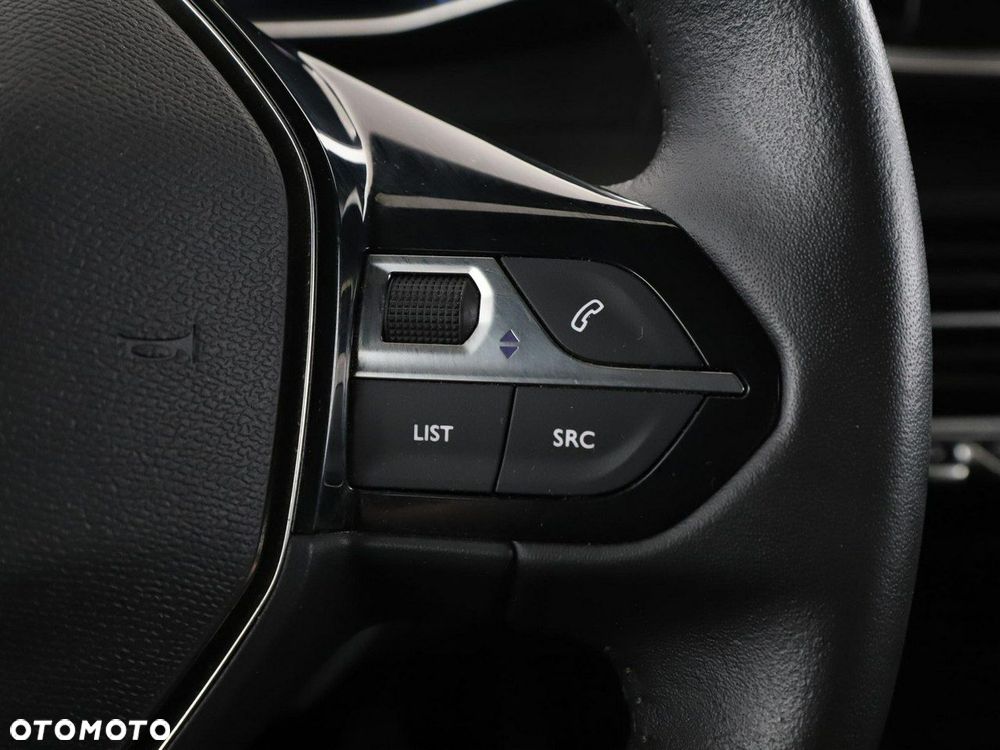 Peugeot 2008 PureTech 130 Allure Pack - 30