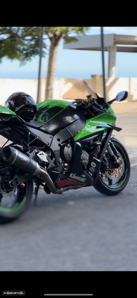 Kawasaki ZX Zx10R - 3