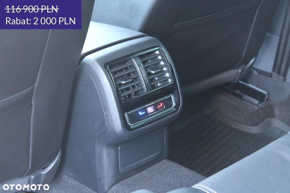 Volkswagen Passat - 32