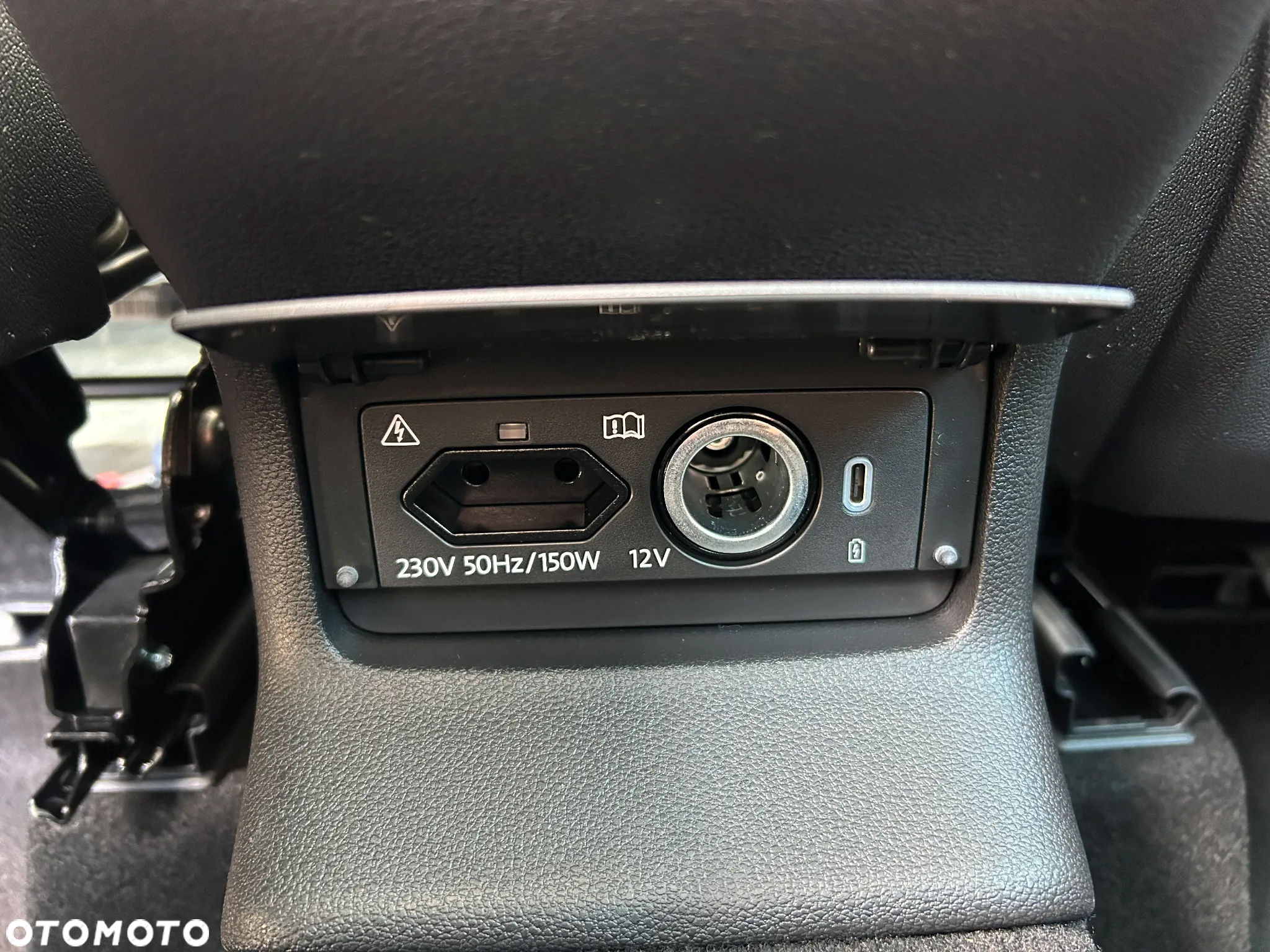 Skoda Karoq 1.5 TSI ACT Edition 130 DSG - 12