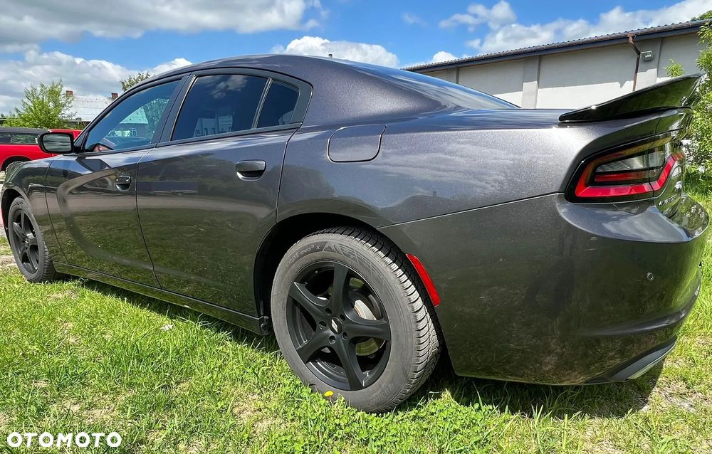 Dodge Charger - 8