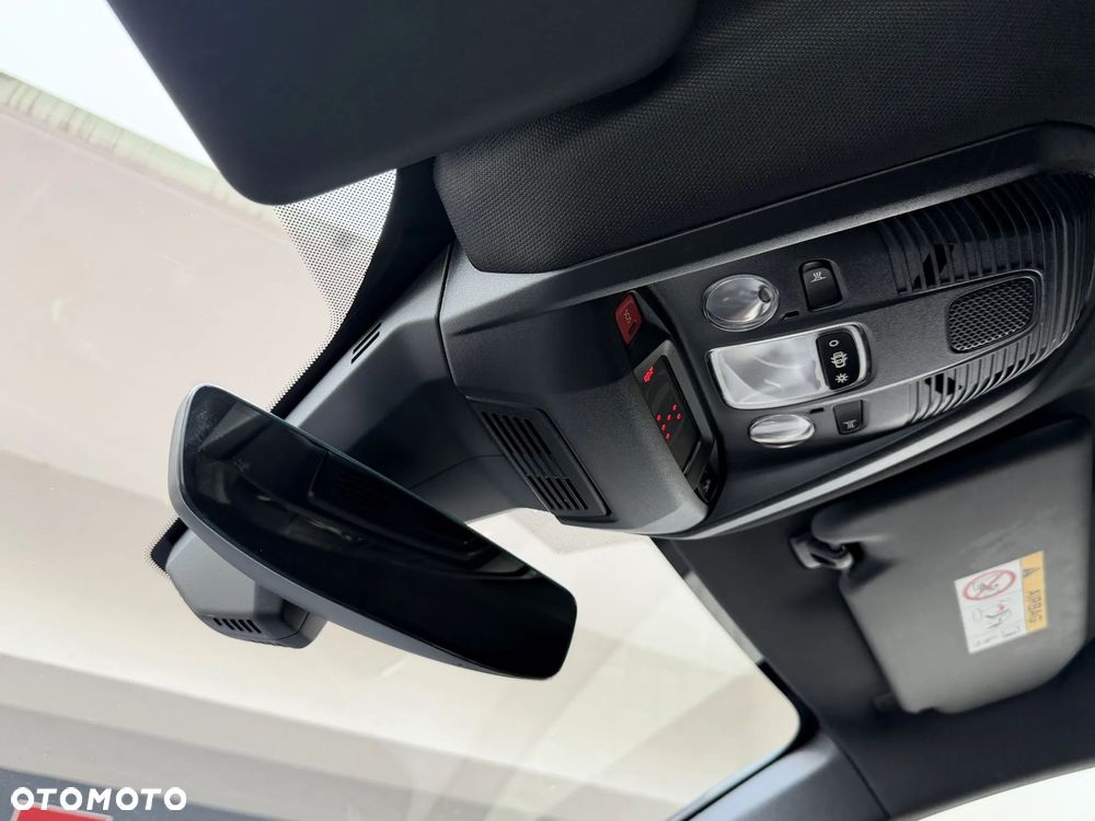 Peugeot 5008 - 15