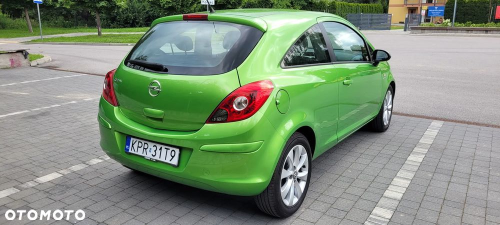 Opel Corsa 1.4 16V Active - 5