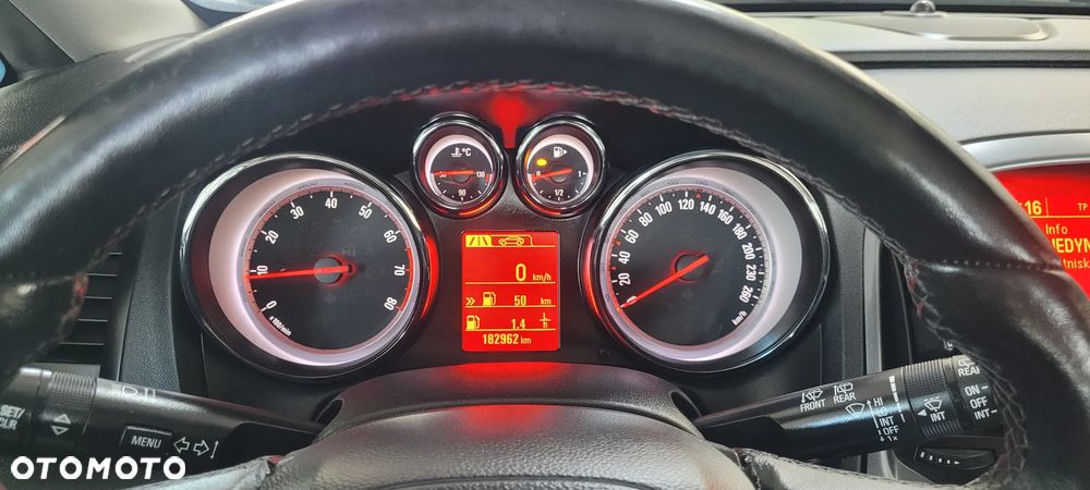 Opel Astra - 16