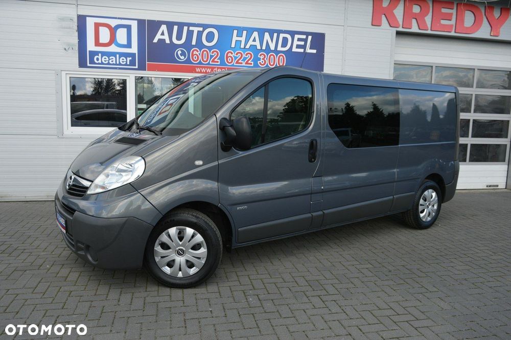 Opel Vivaro - 9