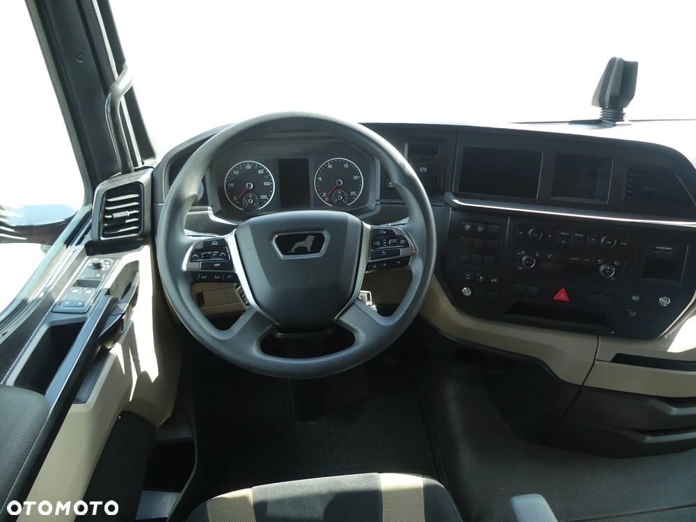 MAN TGX 18.510 / AUTOMAT / EURO 6 / STANDARD / PEŁEN SERWIS W ASO MAN / - 32