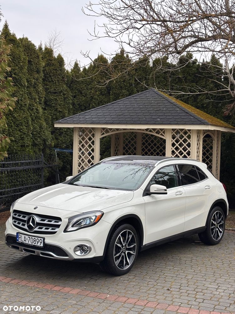 Mercedes-Benz GLA 250 4-Matic Urban - 18