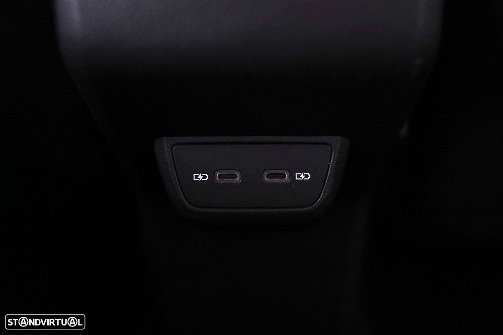 VW Taigo 1.0 TSI Urban Style - 14