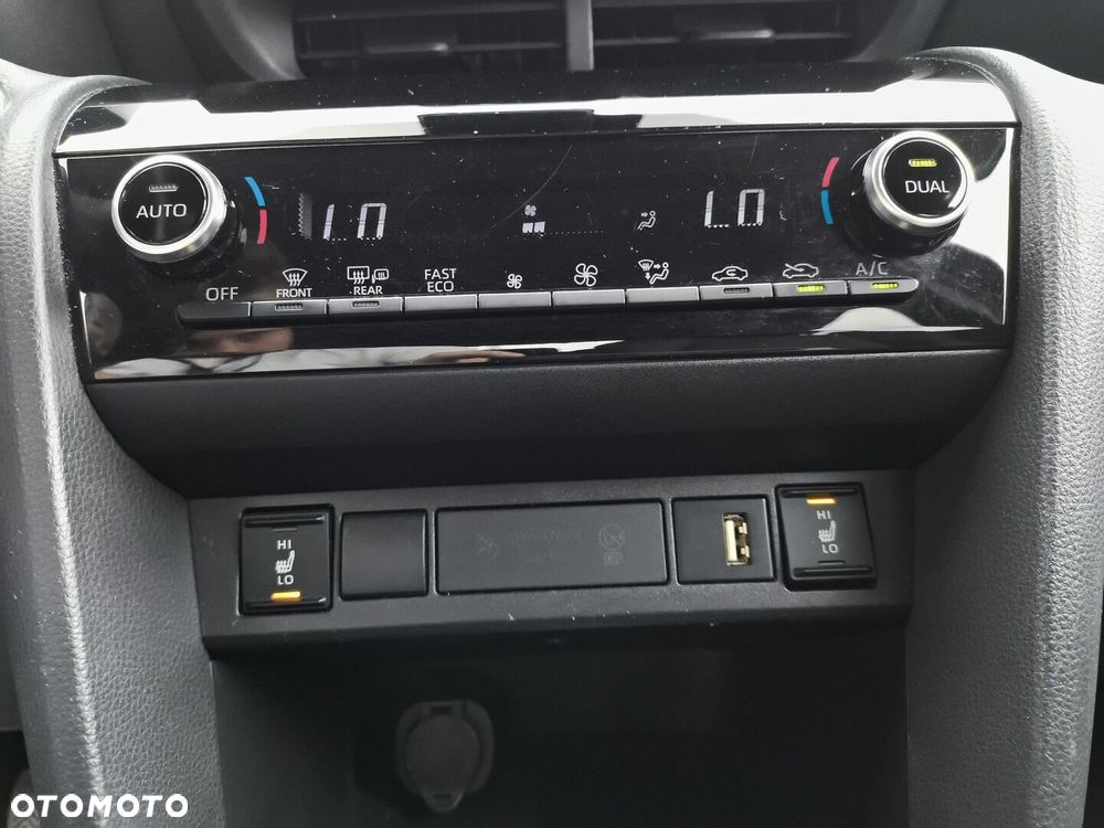 Toyota Yaris Cross Hybrid 1.5 Adventure - 23