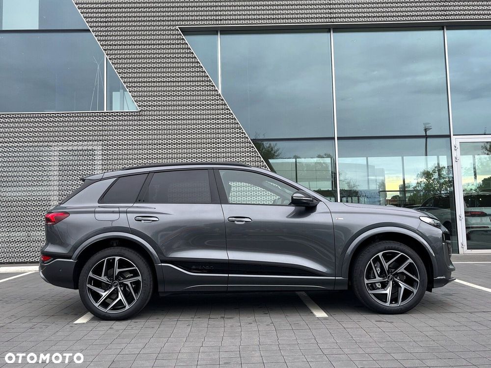 Audi Q6 e-tron - 12