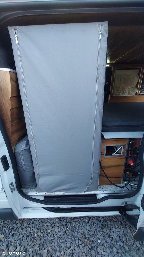 Renault TRAFIC - 15