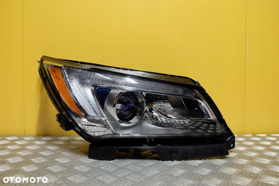 BUICK LACROSSE 2014- REFLEKTOR LAMPA ZWYKŁA SOCZEWKOWA PRAWA USA - 1