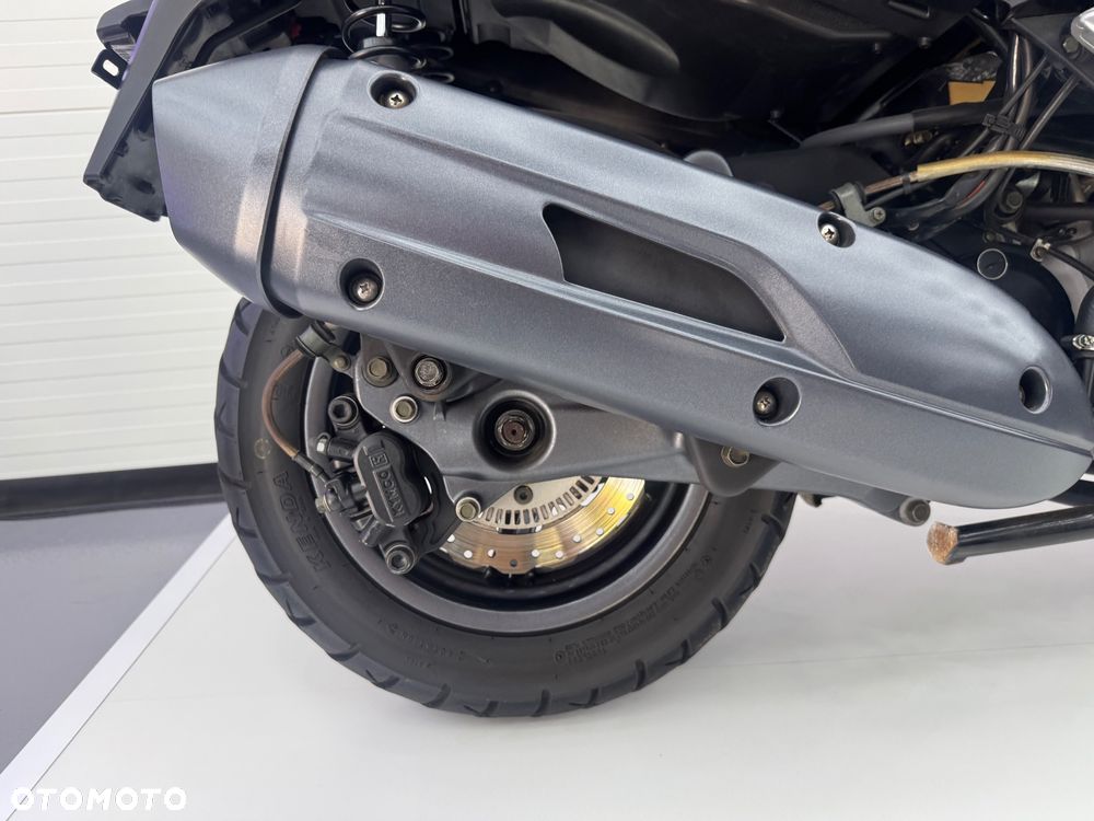 Kymco Downtown - 18
