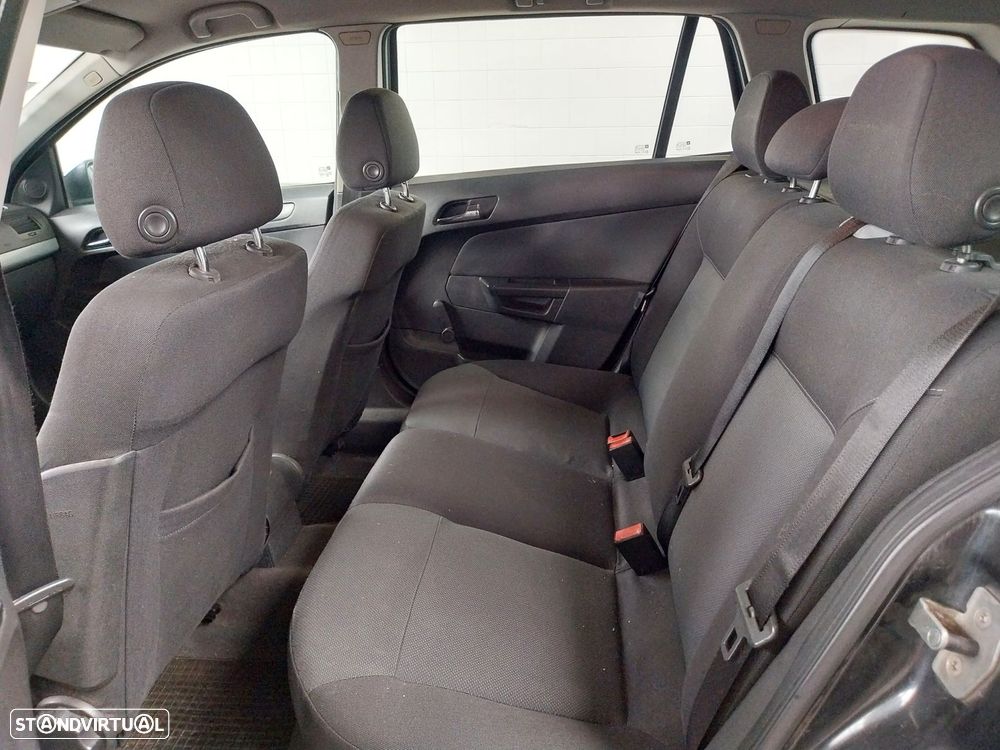 Opel Astra Caravan 1.3 CDTi Cosmo - 3