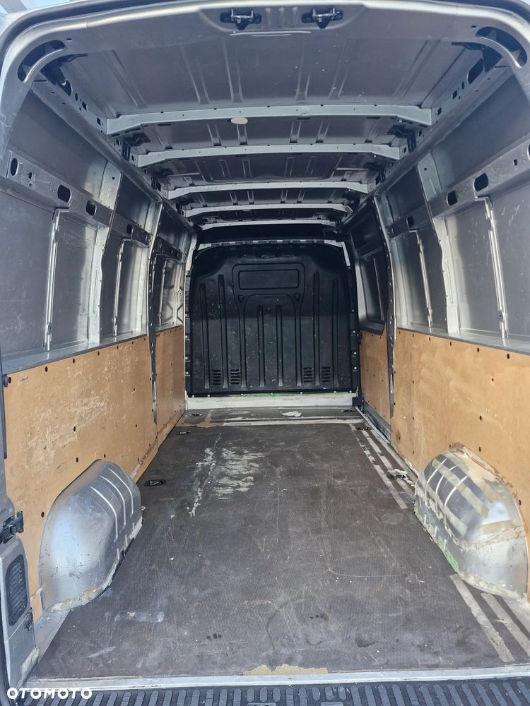 Renault Master - 32