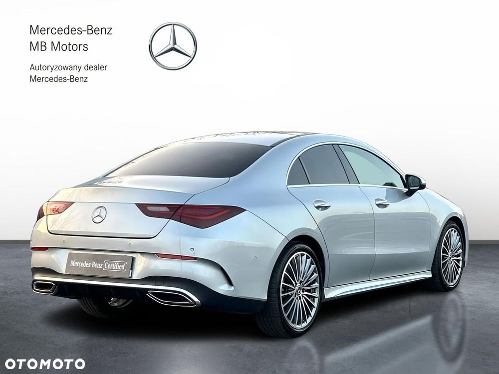 Mercedes-Benz GLA - 6