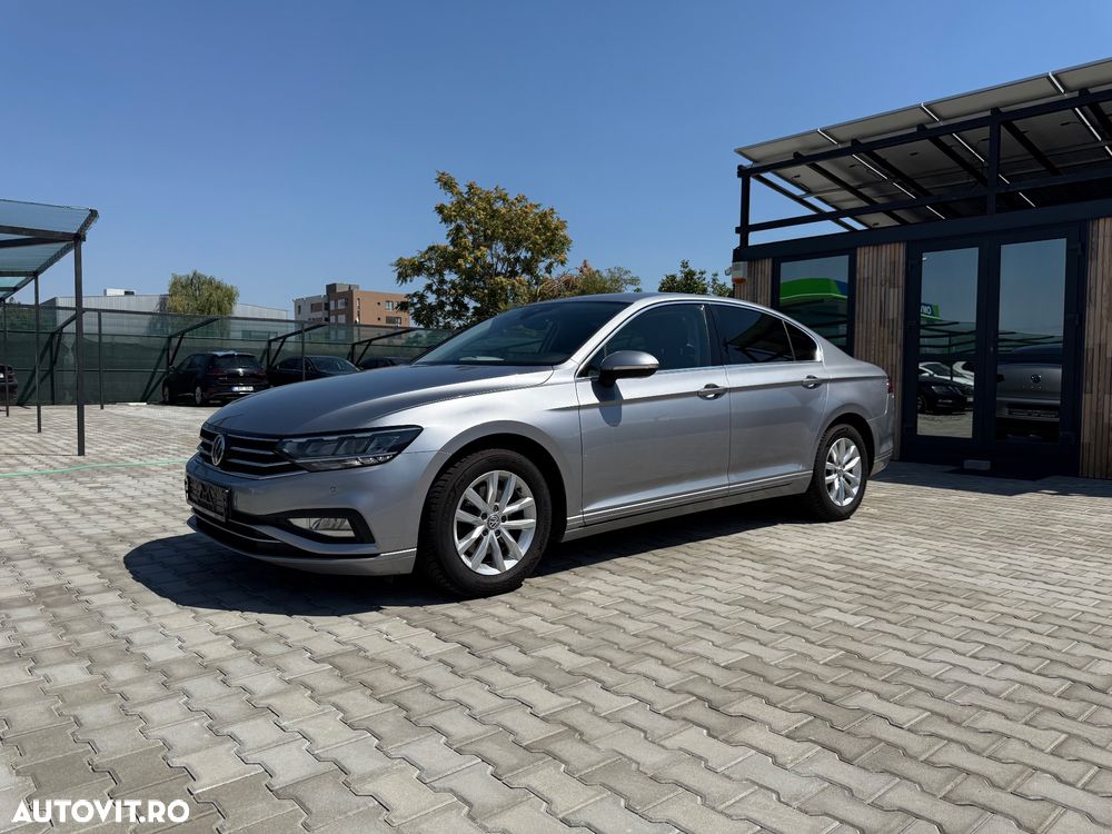 Volkswagen Passat 1.5 TSI OPF DSG Business - 4