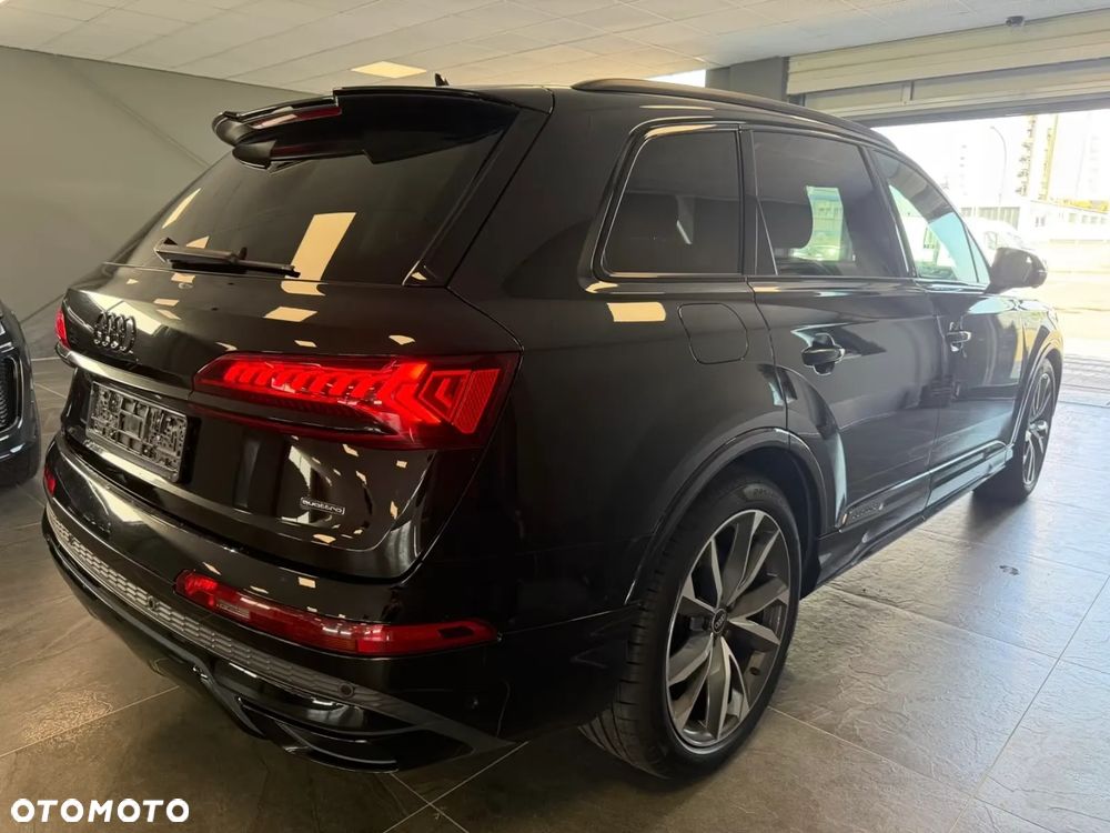 Audi Q7 55 TFSI mHEV Quattro S Line Tiptr - 10
