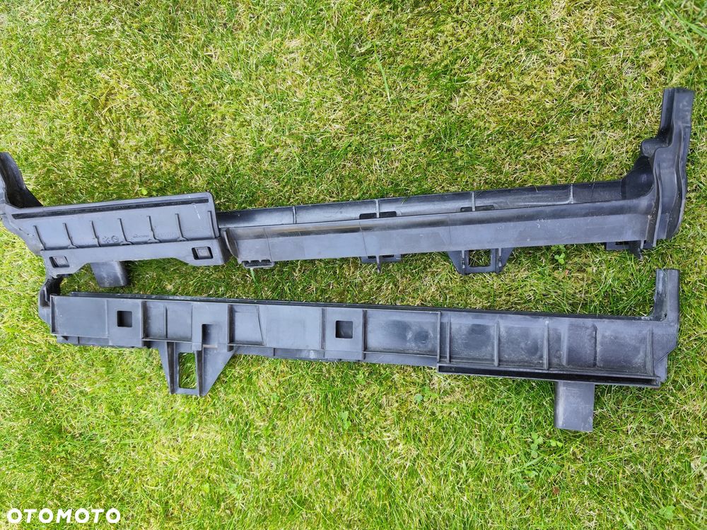ZESTAW CZĘŚCI UCHWYTU SKRAPLACZA MERCEDES-A2465011720 - 1