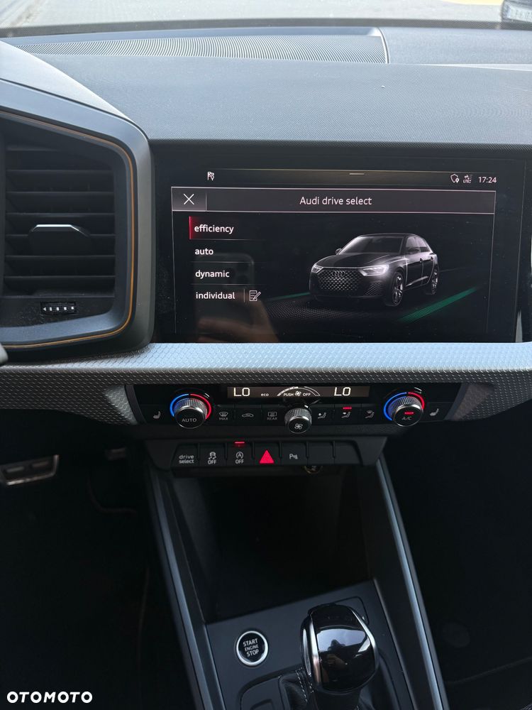 Audi A1 Sportback 40 TFSI S tronic S line - 11