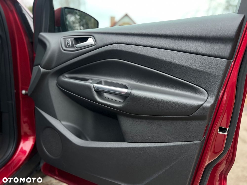 Ford Kuga 2.0 TDCi 4x4 Vignale - 20