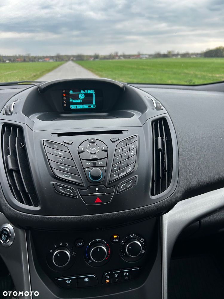 Ford Kuga 1.6 EcoBoost 2x4 Individual - 19