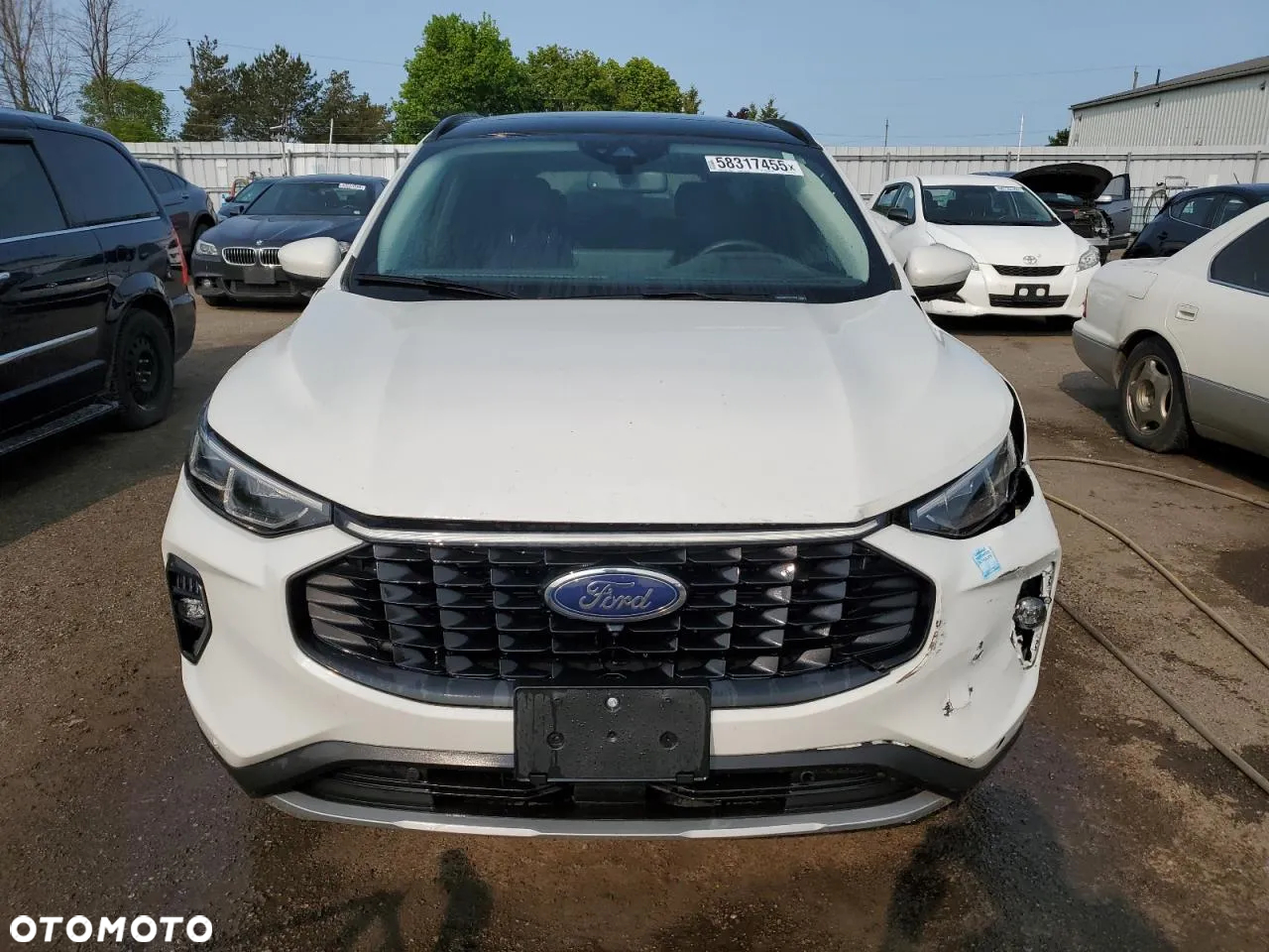 Ford Kuga - 2